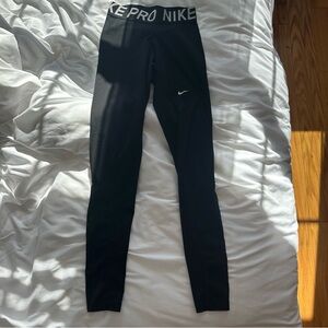 Nike Pro leggings